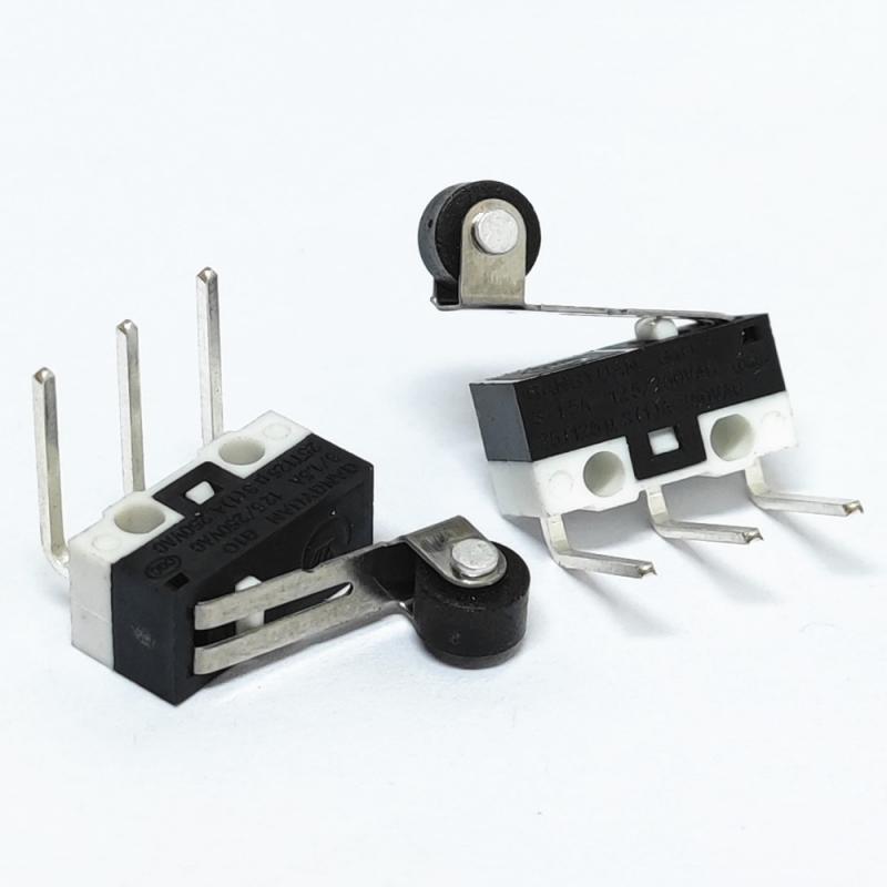 Small right angle micro switch